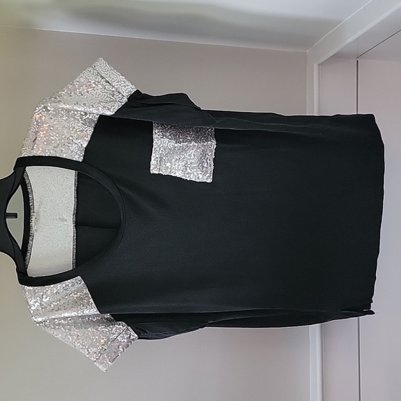 POL Tops - Pol sequin tee